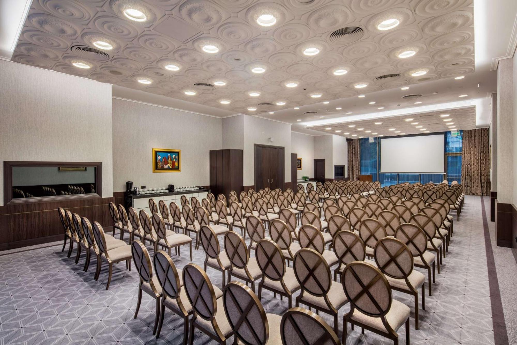 Hilton Podgorica Crna Gora Hotel Eksteriør billede